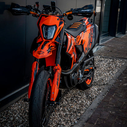 KTM 690 SMC-R - Graphics kit #4
