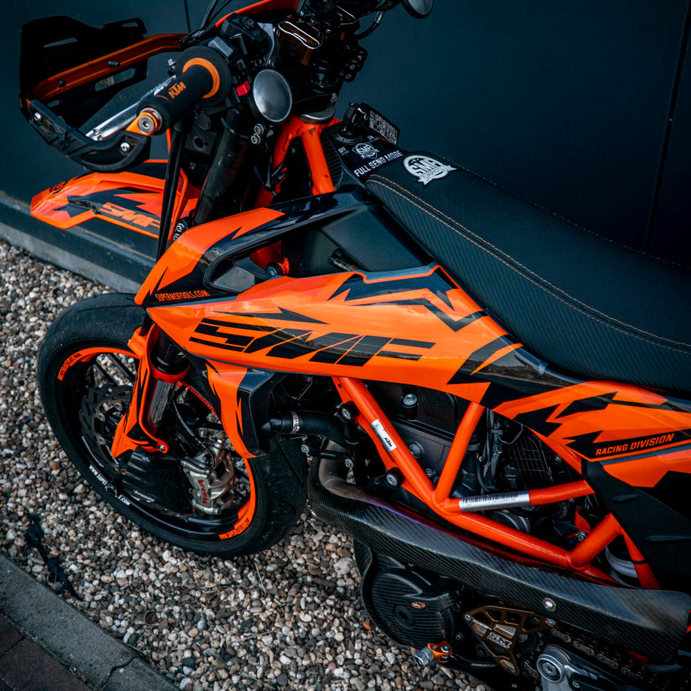 KTM 690 SMC-R - Graphics kit #4