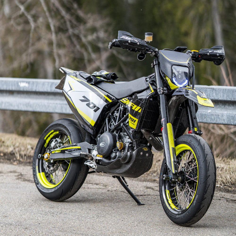 Husqvarna 701 - Graphics kit #4