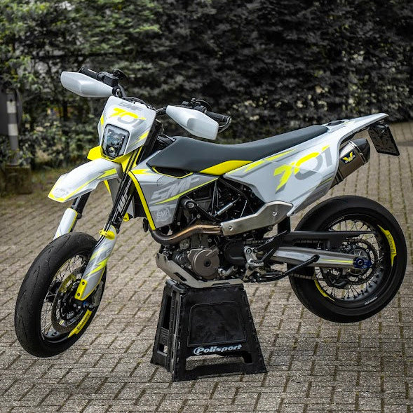 Husqvarna 701 - Fluo Graphics kit #3