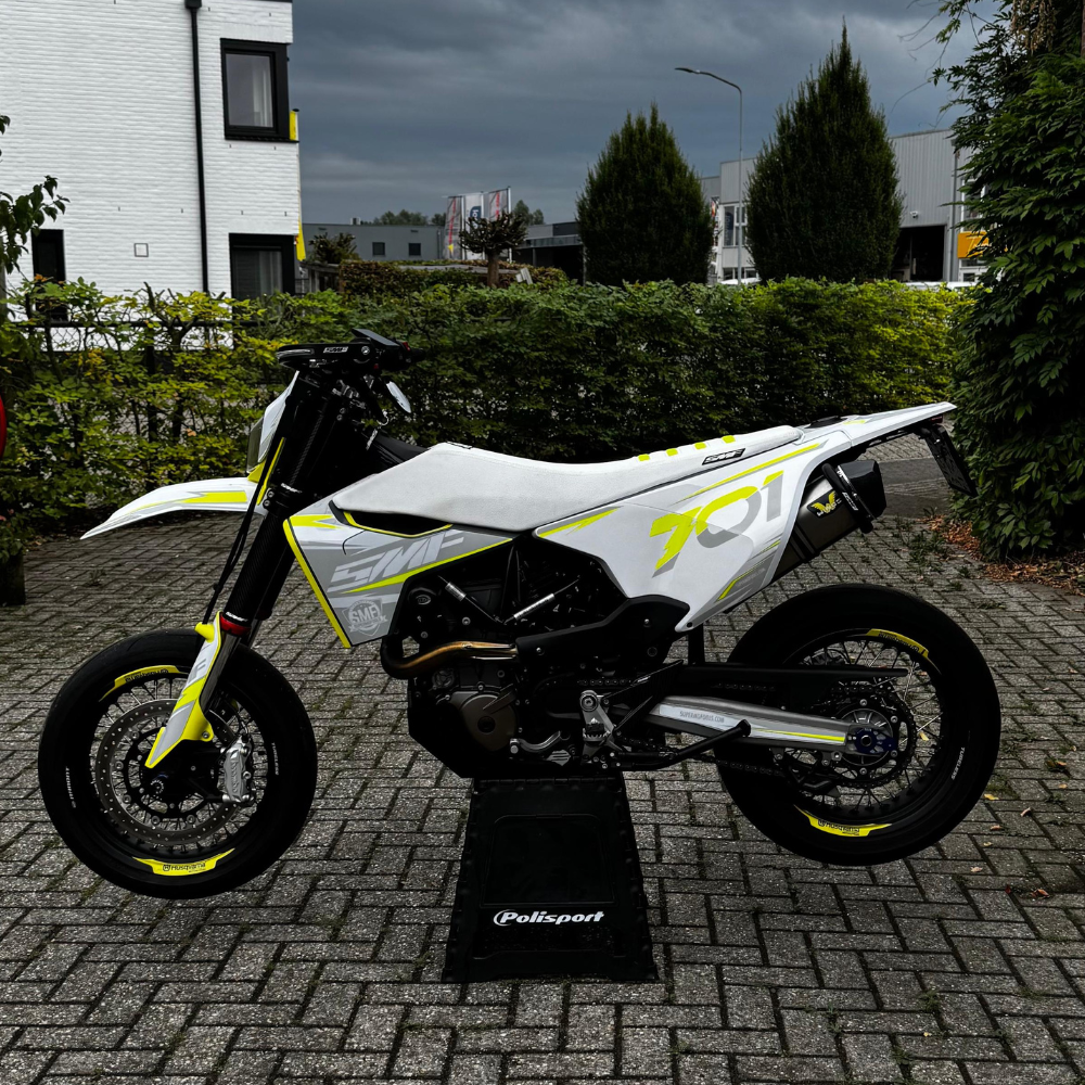 Husqvarna 701 - Kit grafiche fluo n. 3