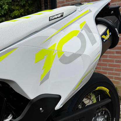 Husqvarna 701 - Kit grafiche fluo n. 3
