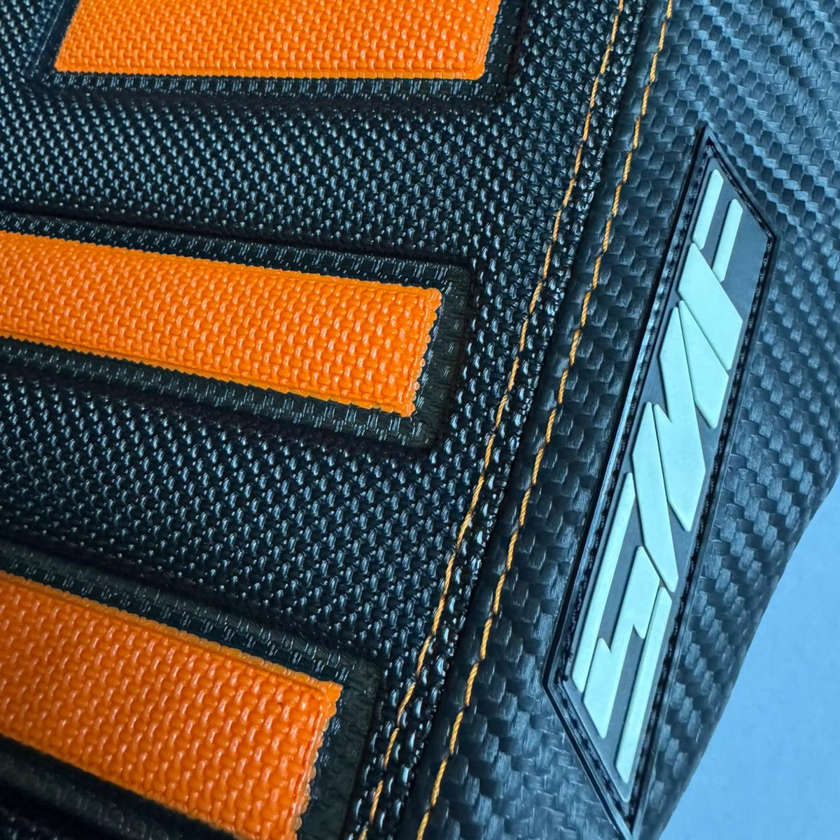KTM 690 SMC-R Seatcover