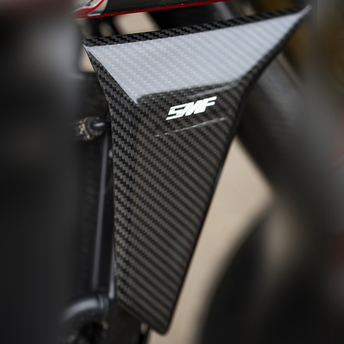 Carbon Bottom Shrouds (698)
