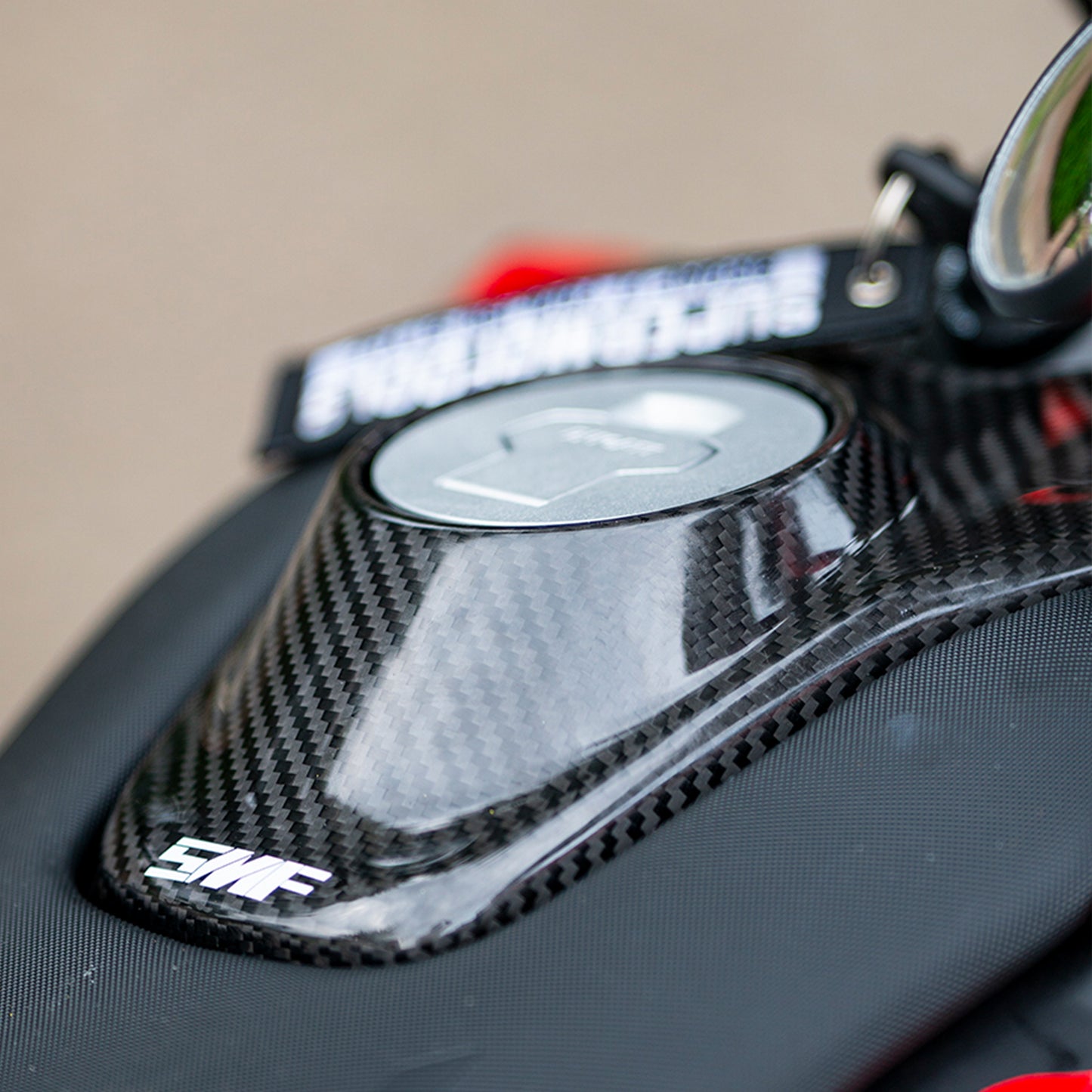 Carbon Tank Cover (698)