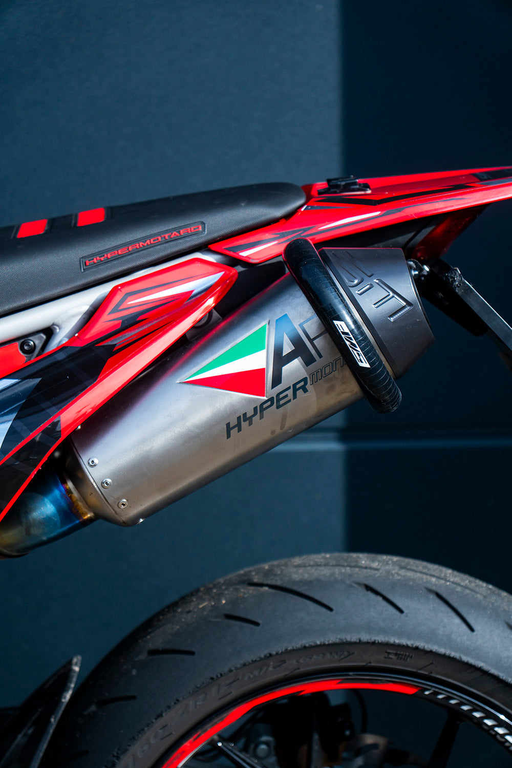 Exhaust protector
